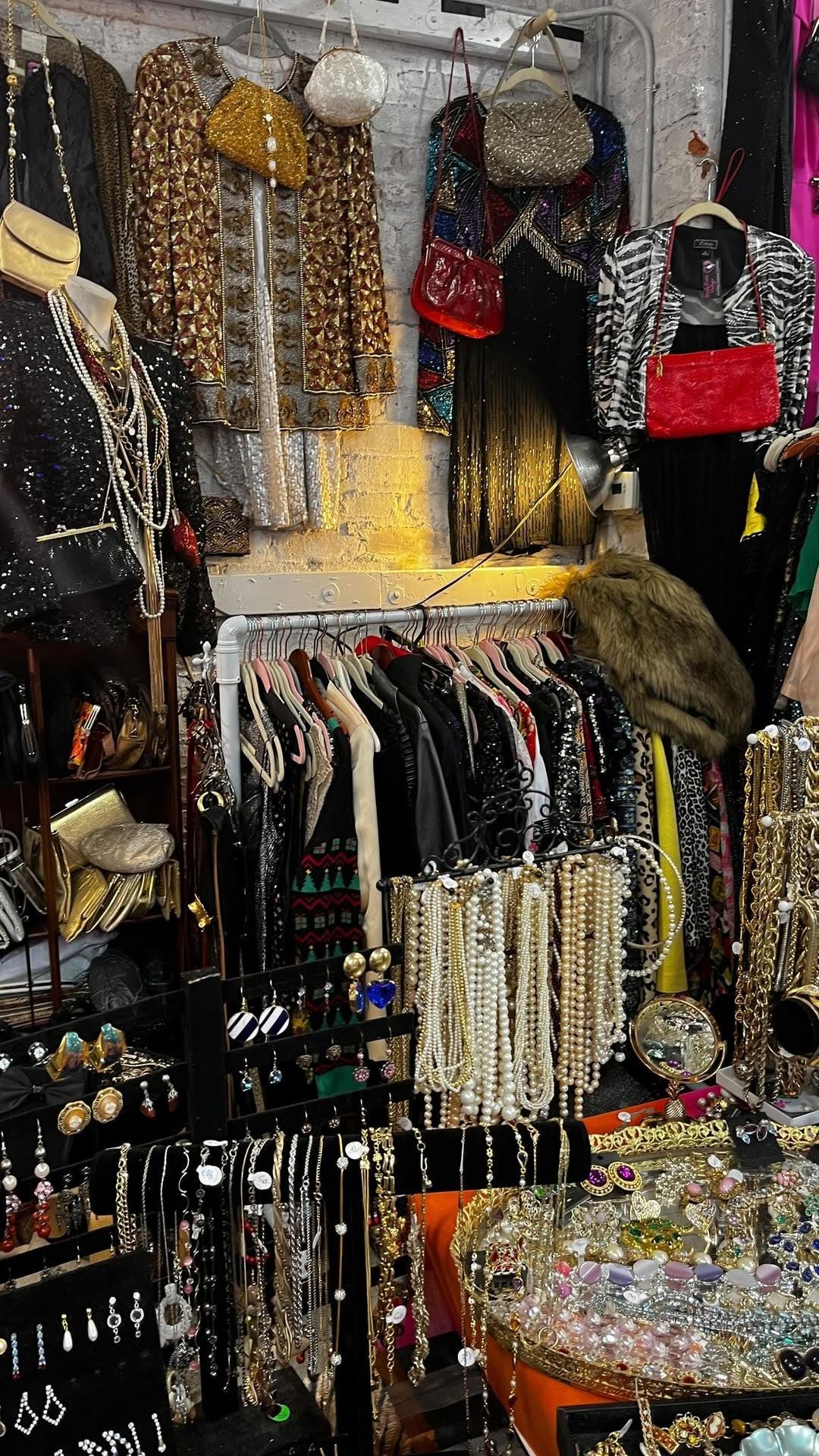 19 Shops in New York