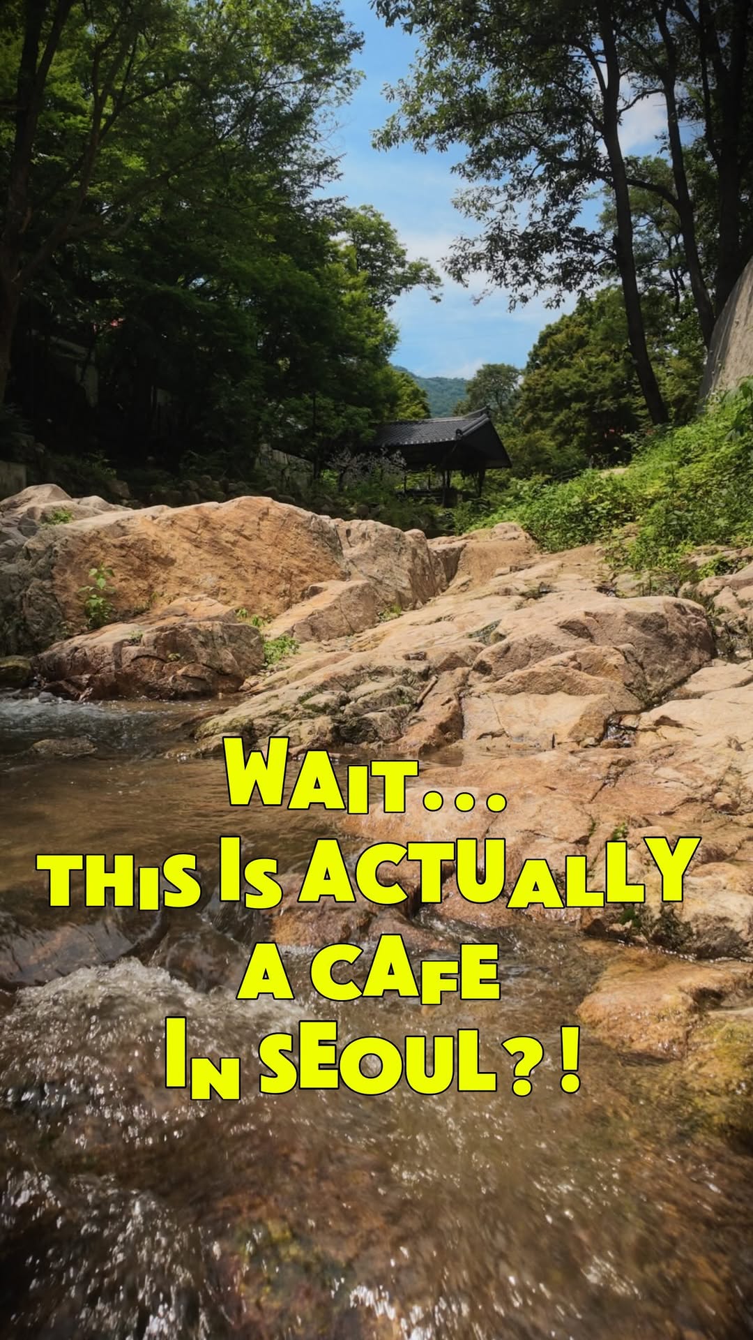 Seoul Cafe With Stream Under Bukhansan Mountain