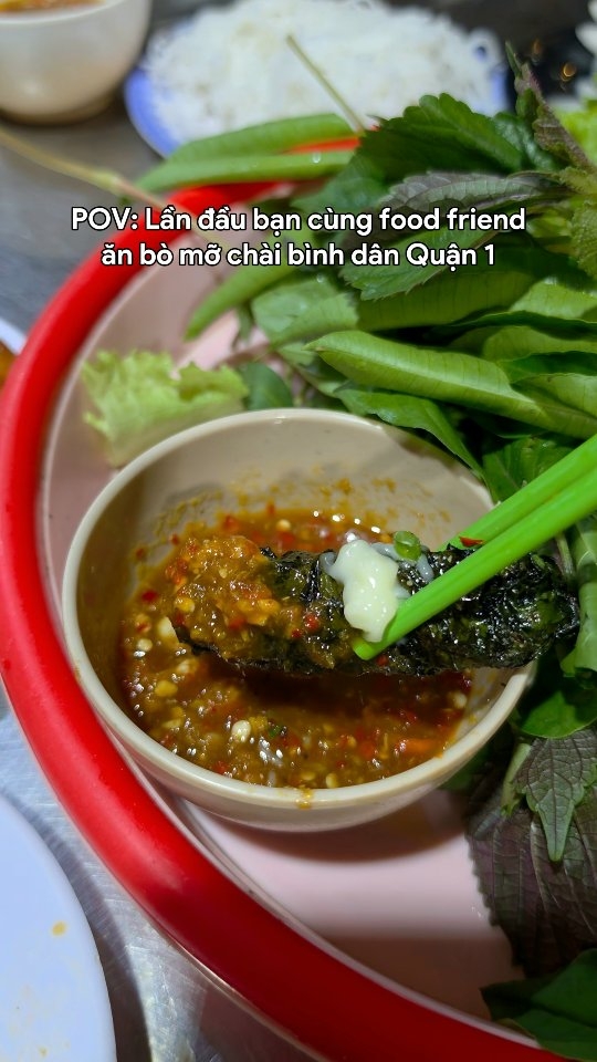 Bo La Lot Restaurant: A Savory Saigon Experience