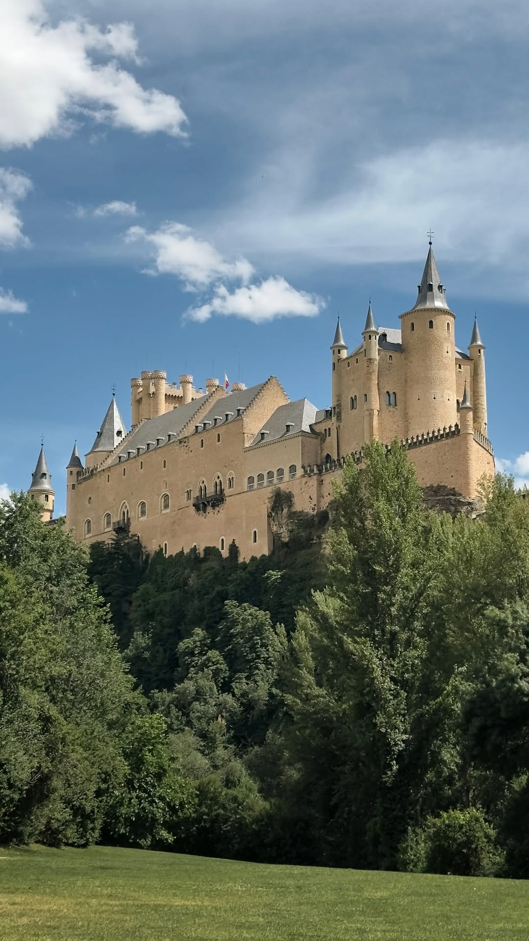 2 Landmarks in Segovia