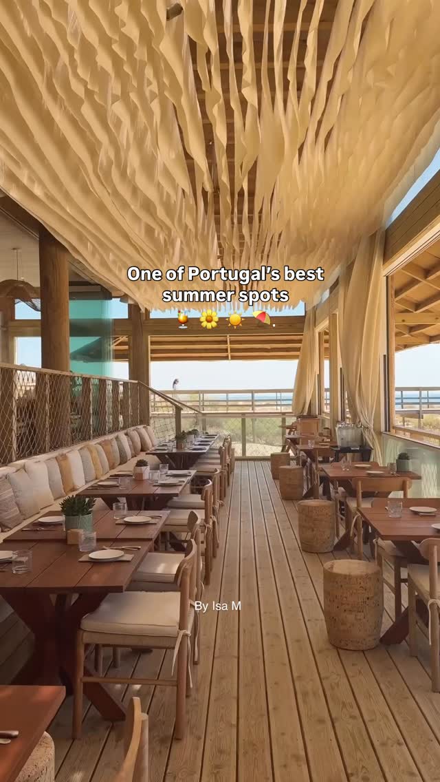 1 Hotels in Altura