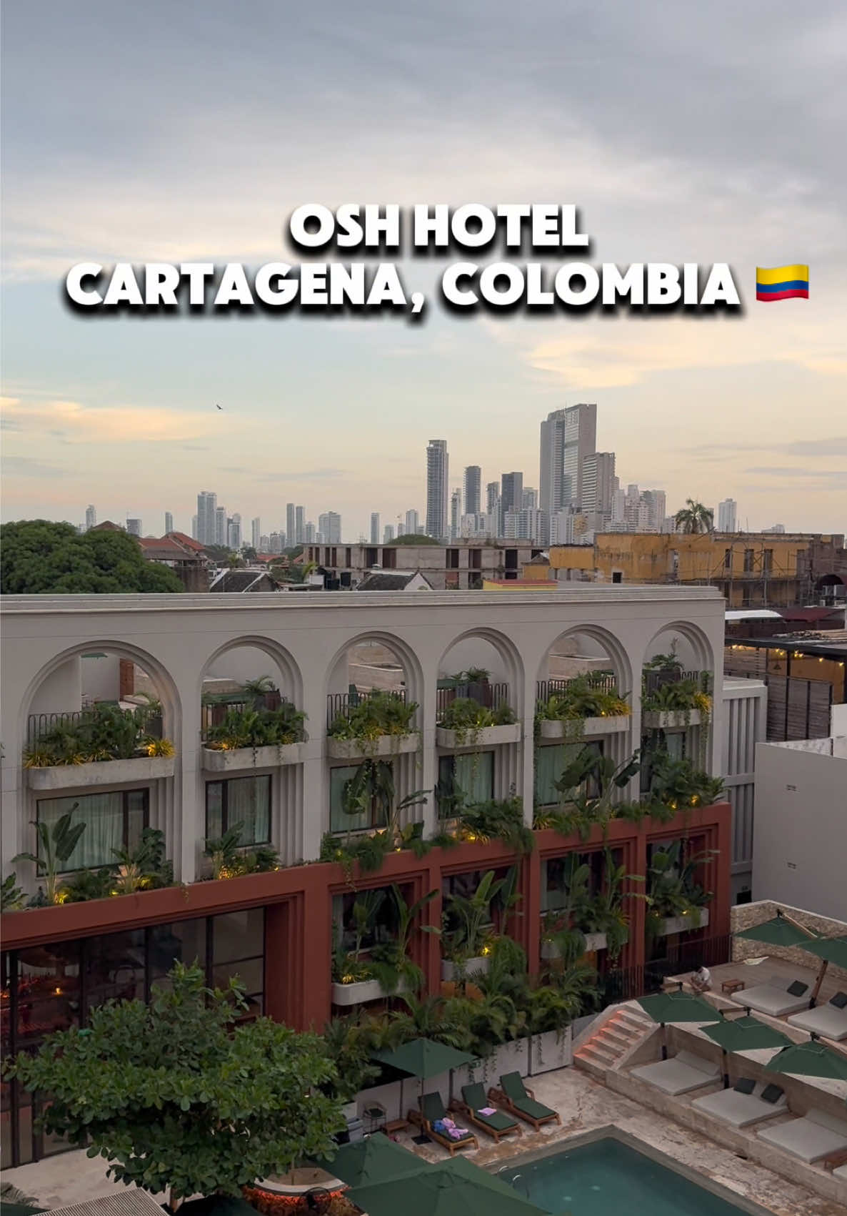 OSH Hotel Getsemani: Modern Comfort and Friendly Service