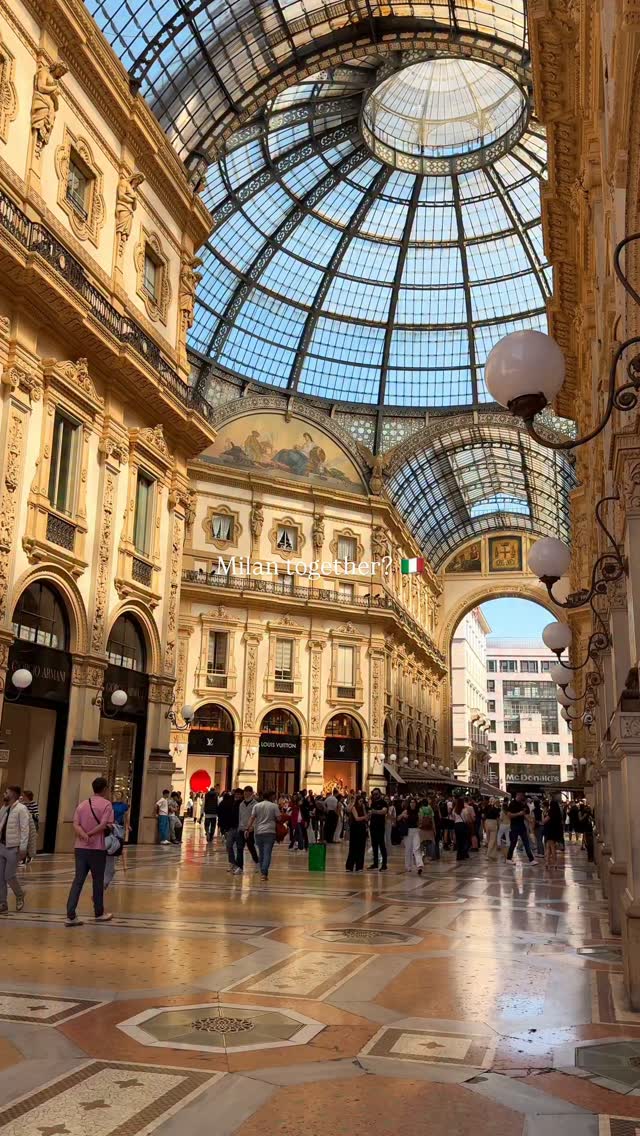Milan's Iconic Landmarks: Duomo, Galleria, Castle