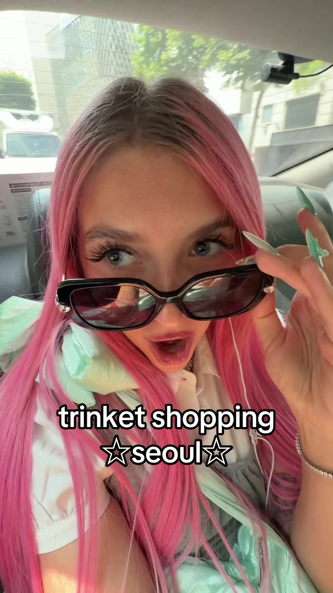 Mangwon Trinket Shops and Hong Kong Milk Tea Cafe