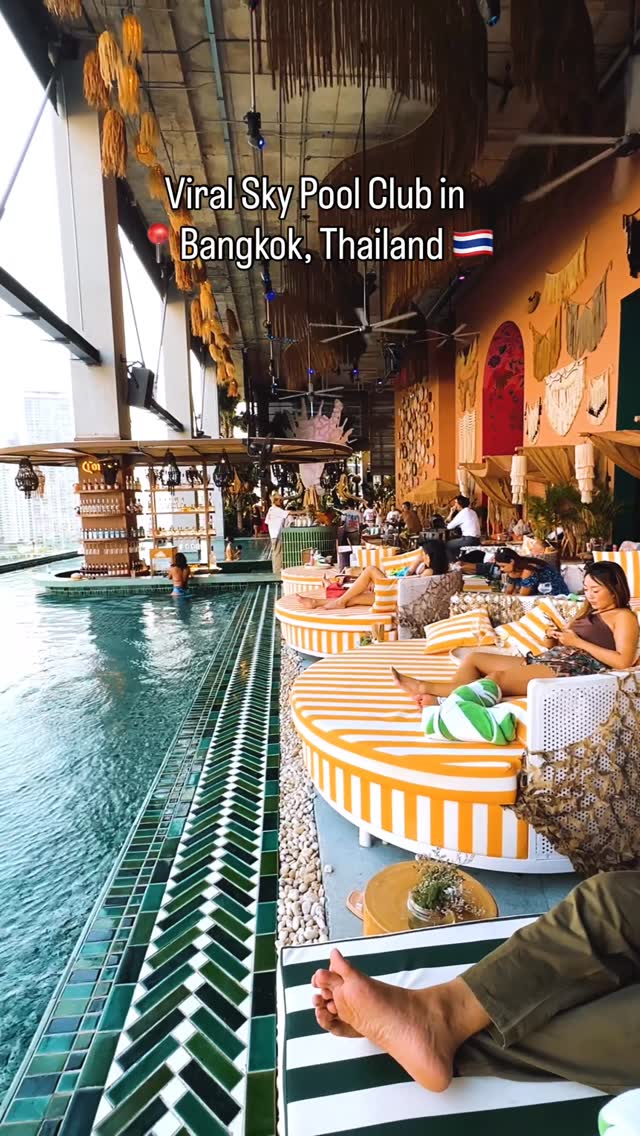 Sky Pool Club At Bangkok's Emsphere Mall