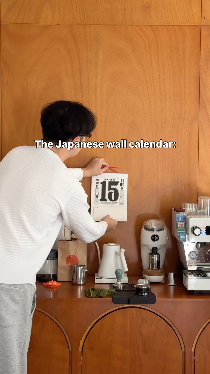 Yodobashi Akiba: A Japanese Tear-Off Calendar Favorite