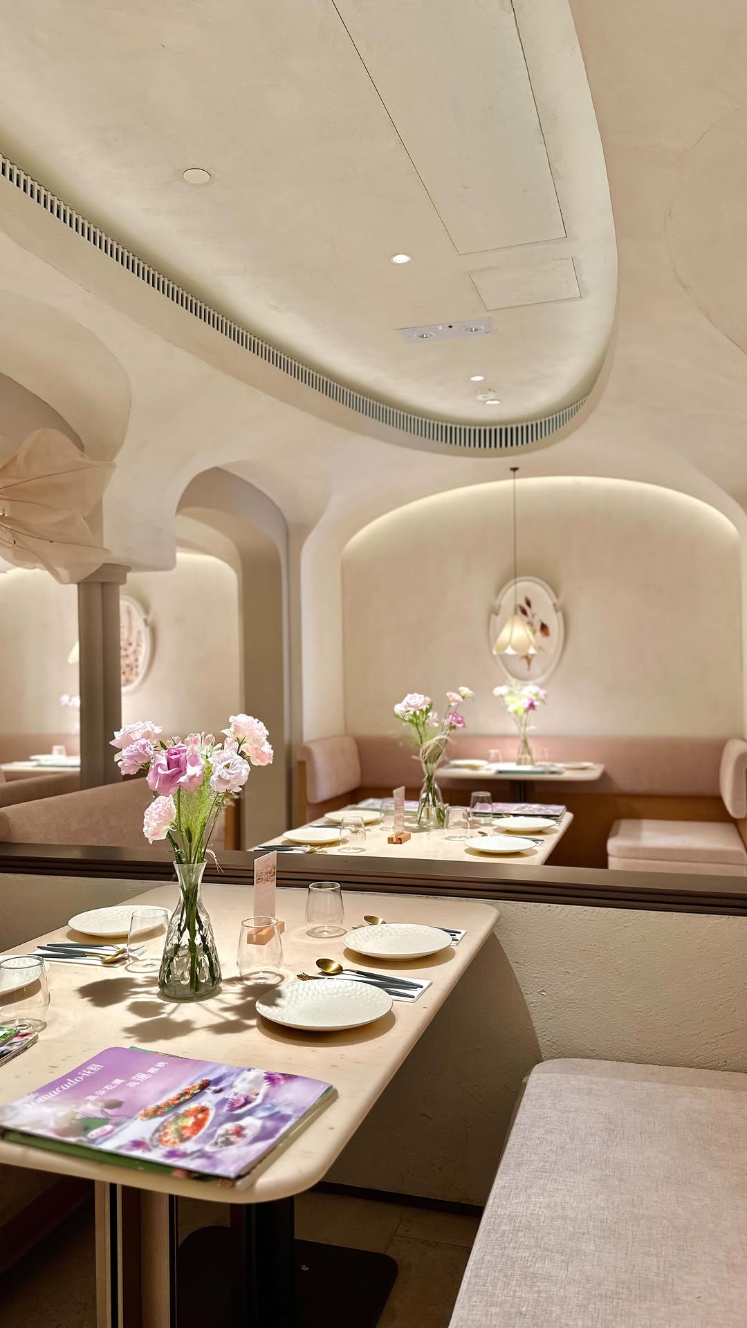 Hong Kong's Magical Restaurant and Florist