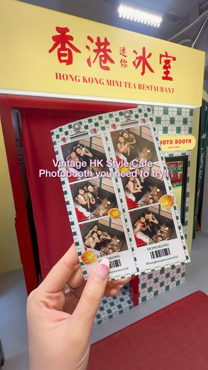 Hong Kong Vintage Photobooth Cafe Experience