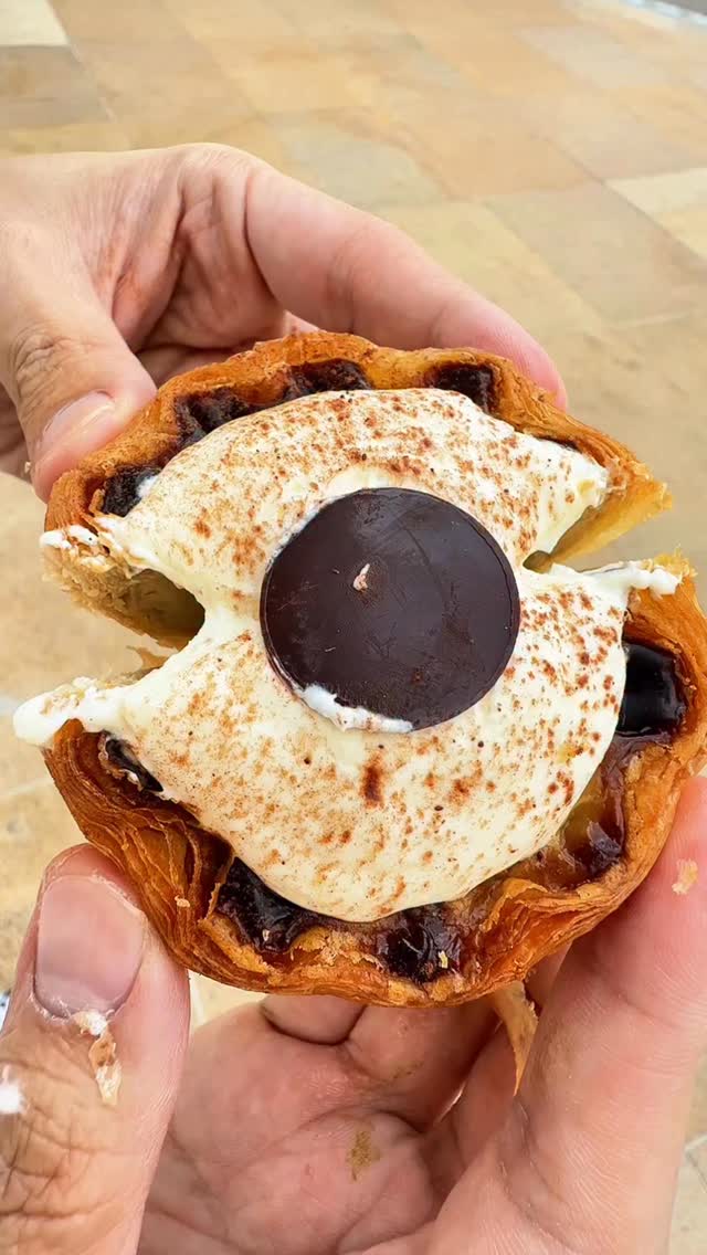 Macau Cafe Serves Portuguese Tarts And Unique Drinks