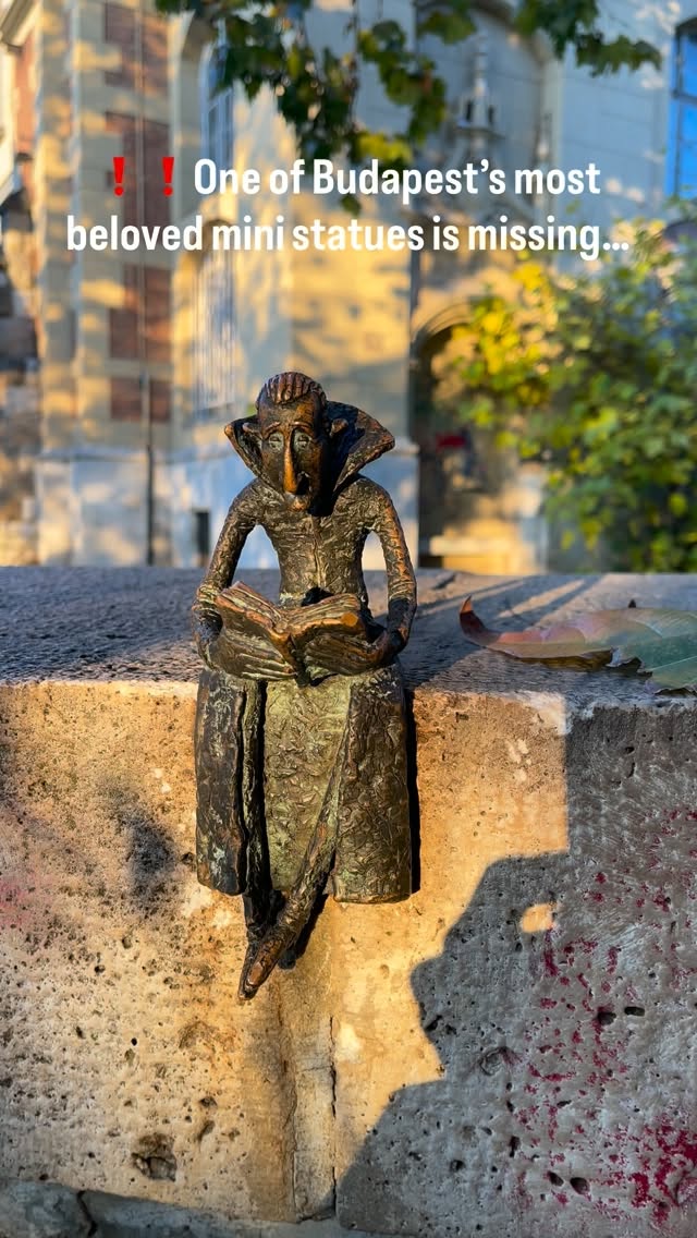 Tiny Dracula Statue Missing From Vajdahunyad Castle