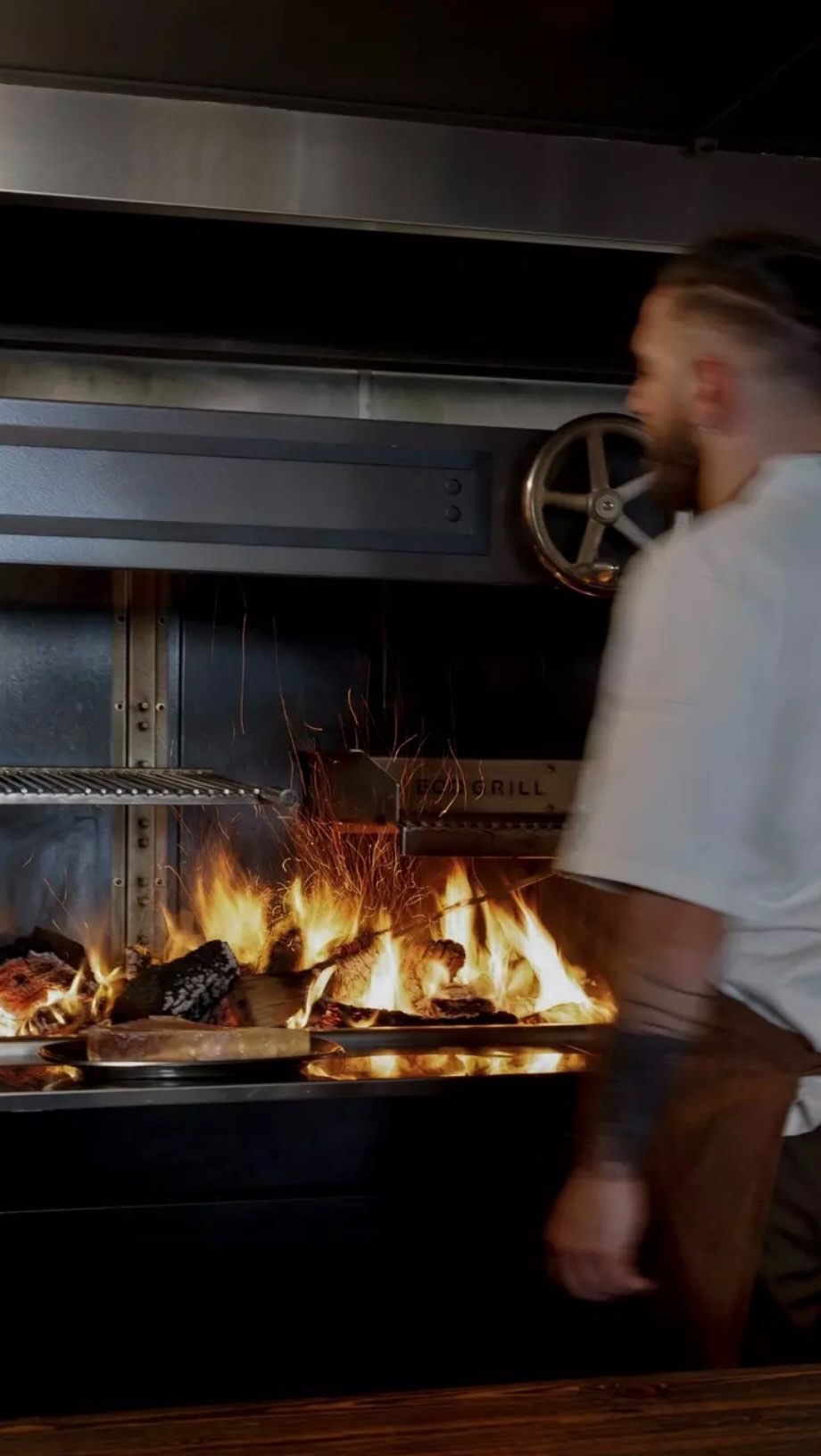 Faminto: Lisbon's Flame-Cooked Culinary Delights