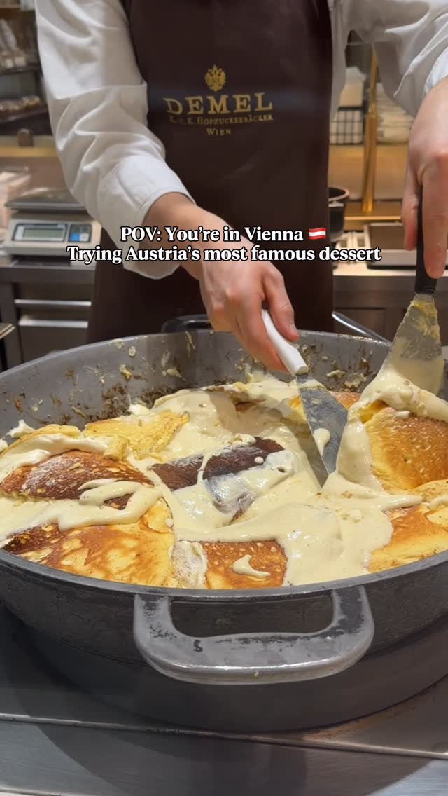 Kaiserschmarrn Preparation at Demel Café