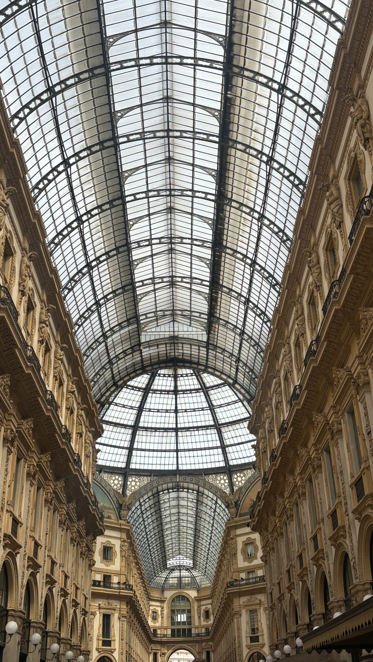 5 Cafes in Milano