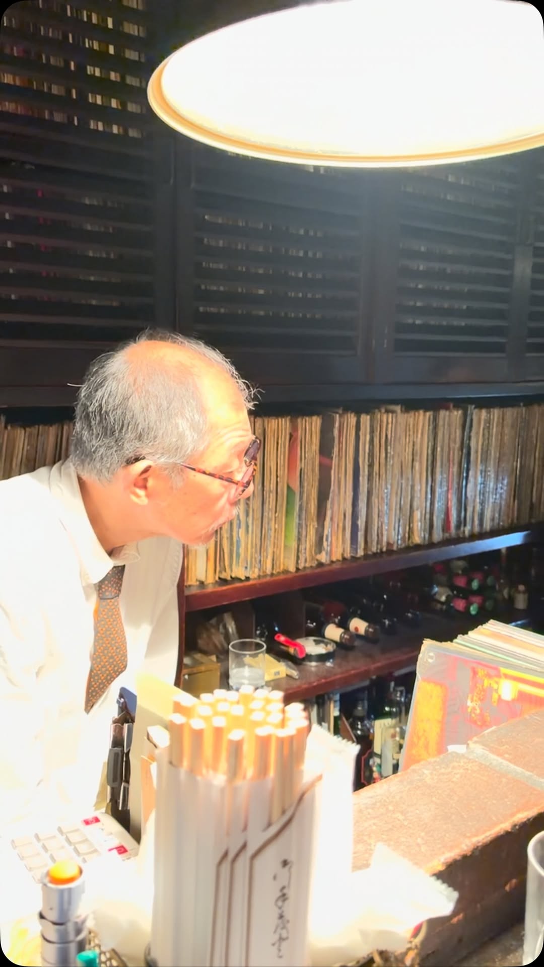 Grandfather's Bar: A Vibe With Great Music