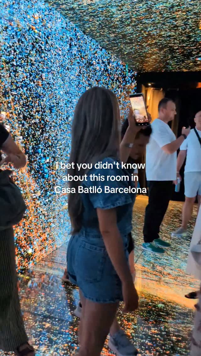 Casa Batlló's Immersive Gaudí Cube Experience