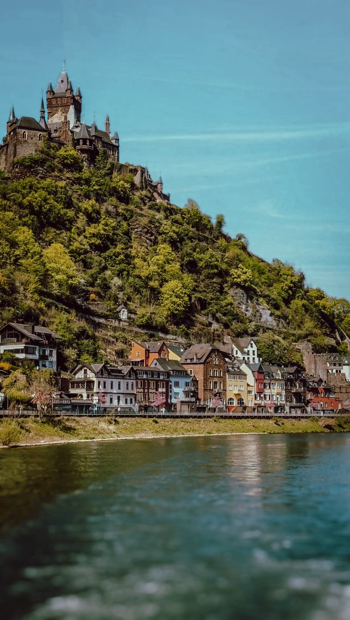 Cochem Castle and Wine Tavern Guide