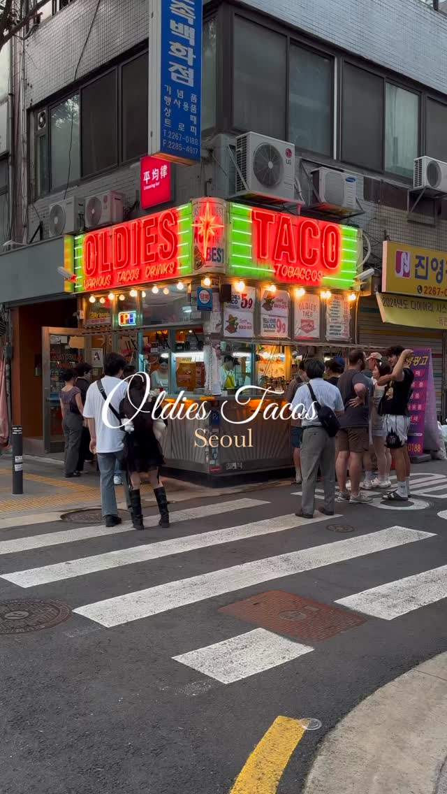 Seoul Taco Stand Draws Long Lines