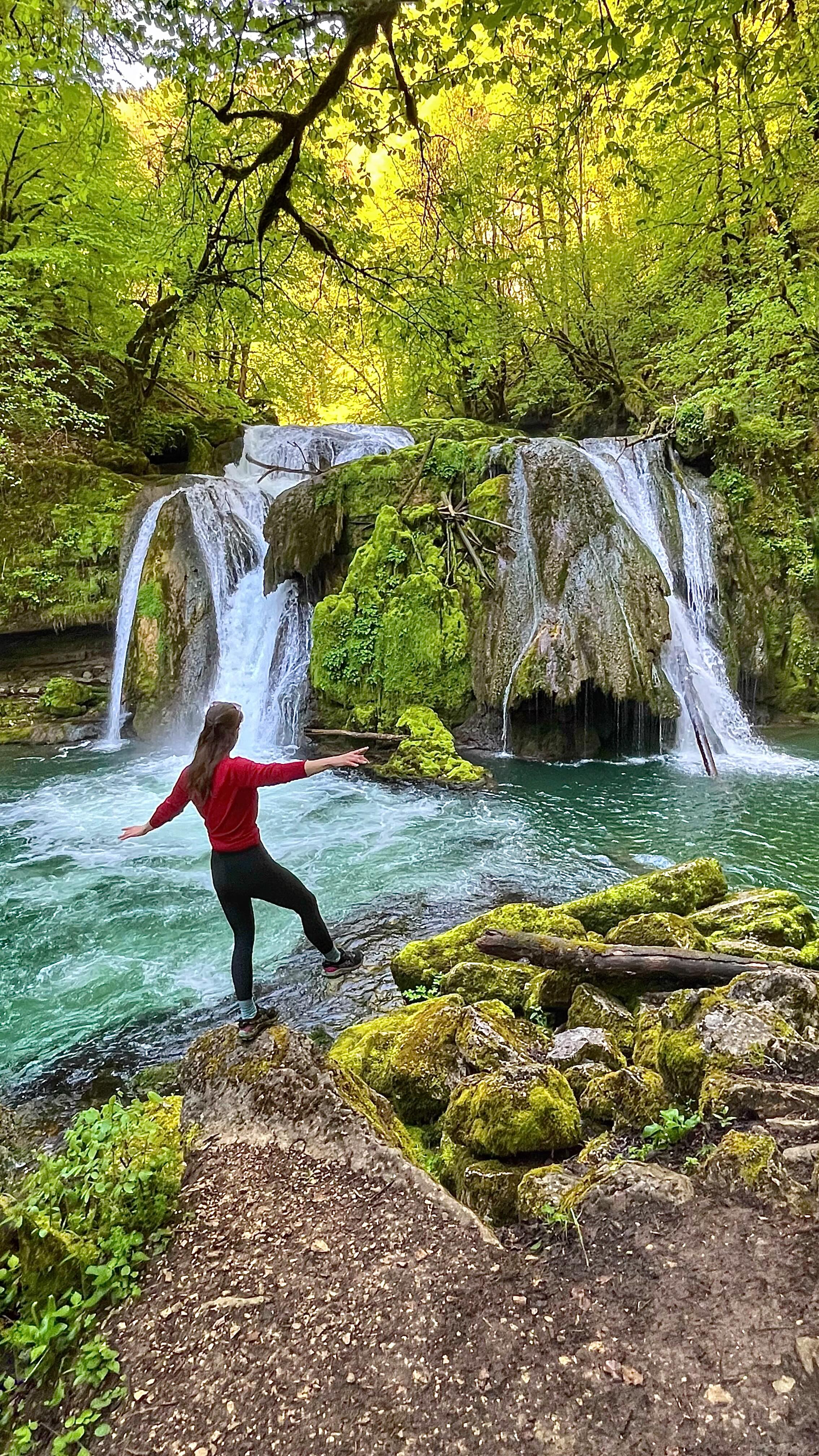 Source de la Loue: Majestic River Emergence