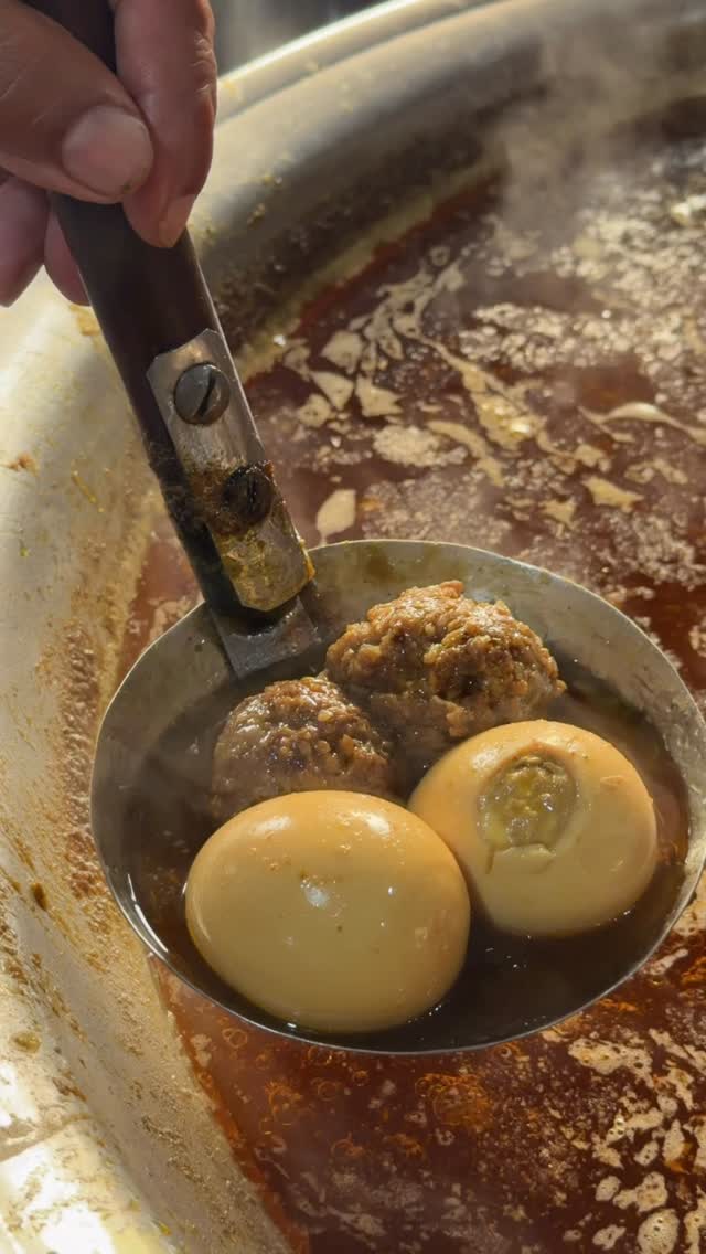 Bao Saleem's Early Morning Mutton Chanay Breakfast
