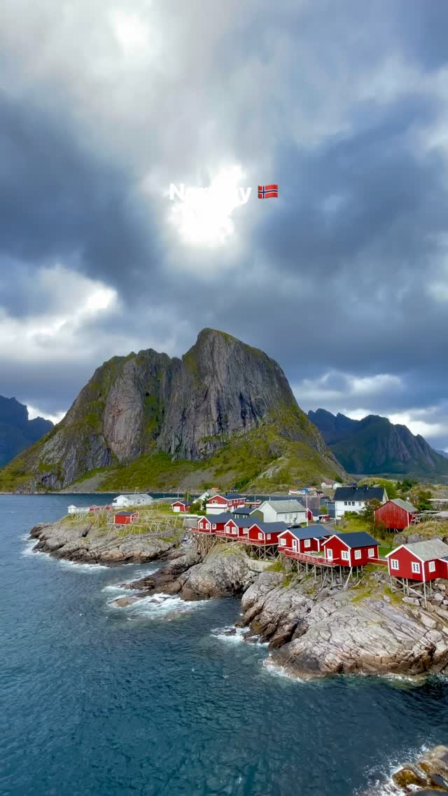 Scenic Lofoten Islands Adventures