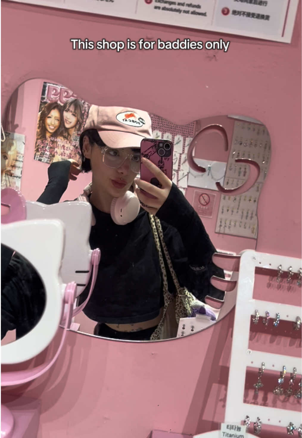 Gyaru Piercing Shop Offers Ear Styling