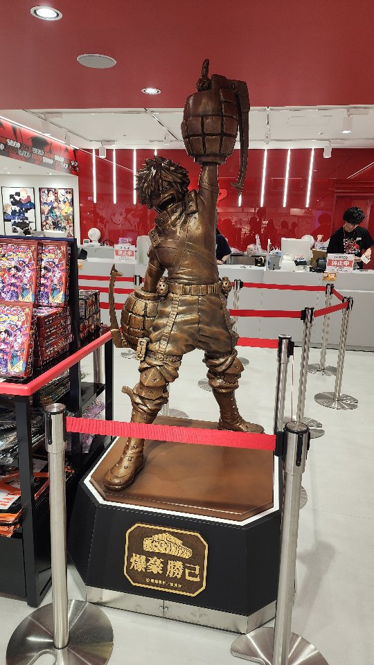 Anime Statue Hunt in Tokyo
