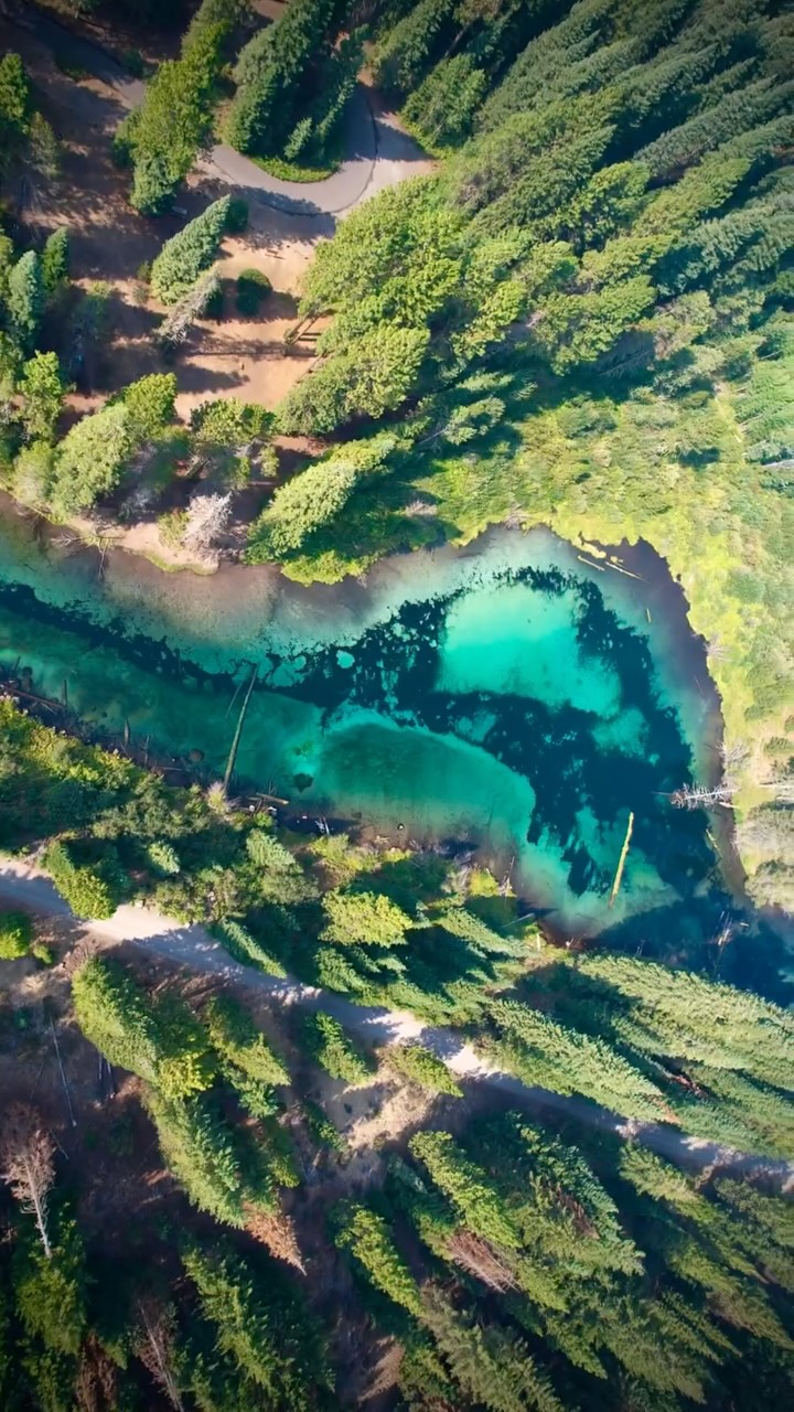 Oregon Road Trip: Forests, Waterfalls, Lakes, and Coast