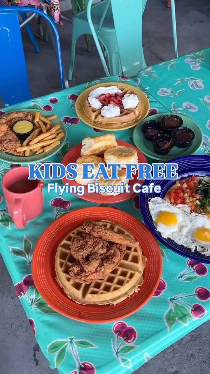 Family-Friendly Breakfast and Lunch Deals