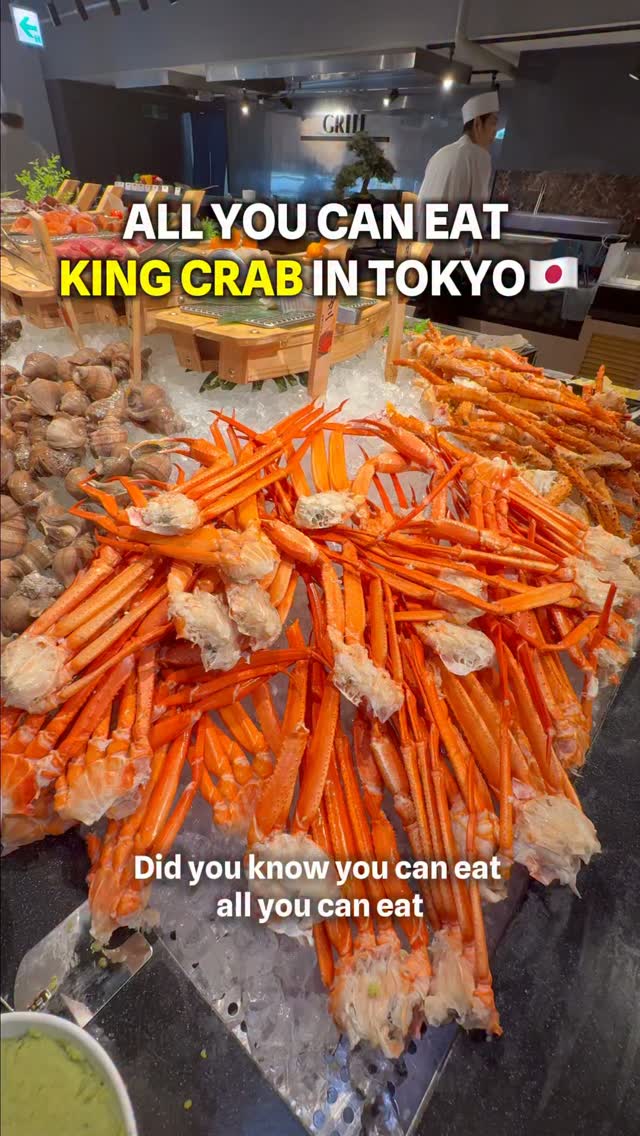 Shinjuku Seafood Buffet Offers All-You-Can-Eat King Crab