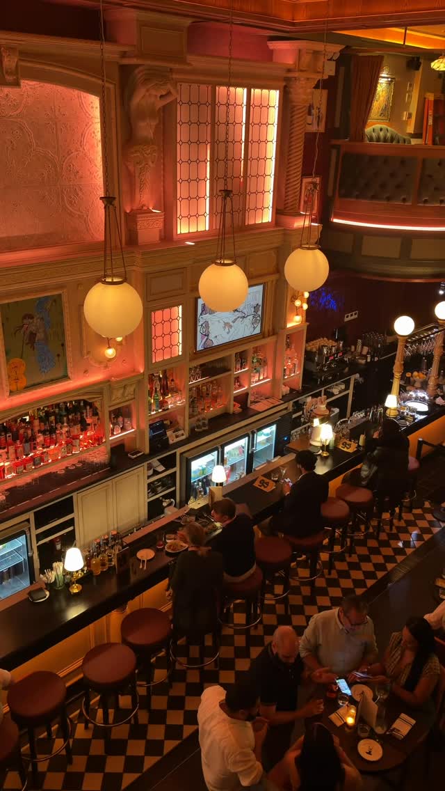 Bar Lola: A New Favorite Spot For Drinks
