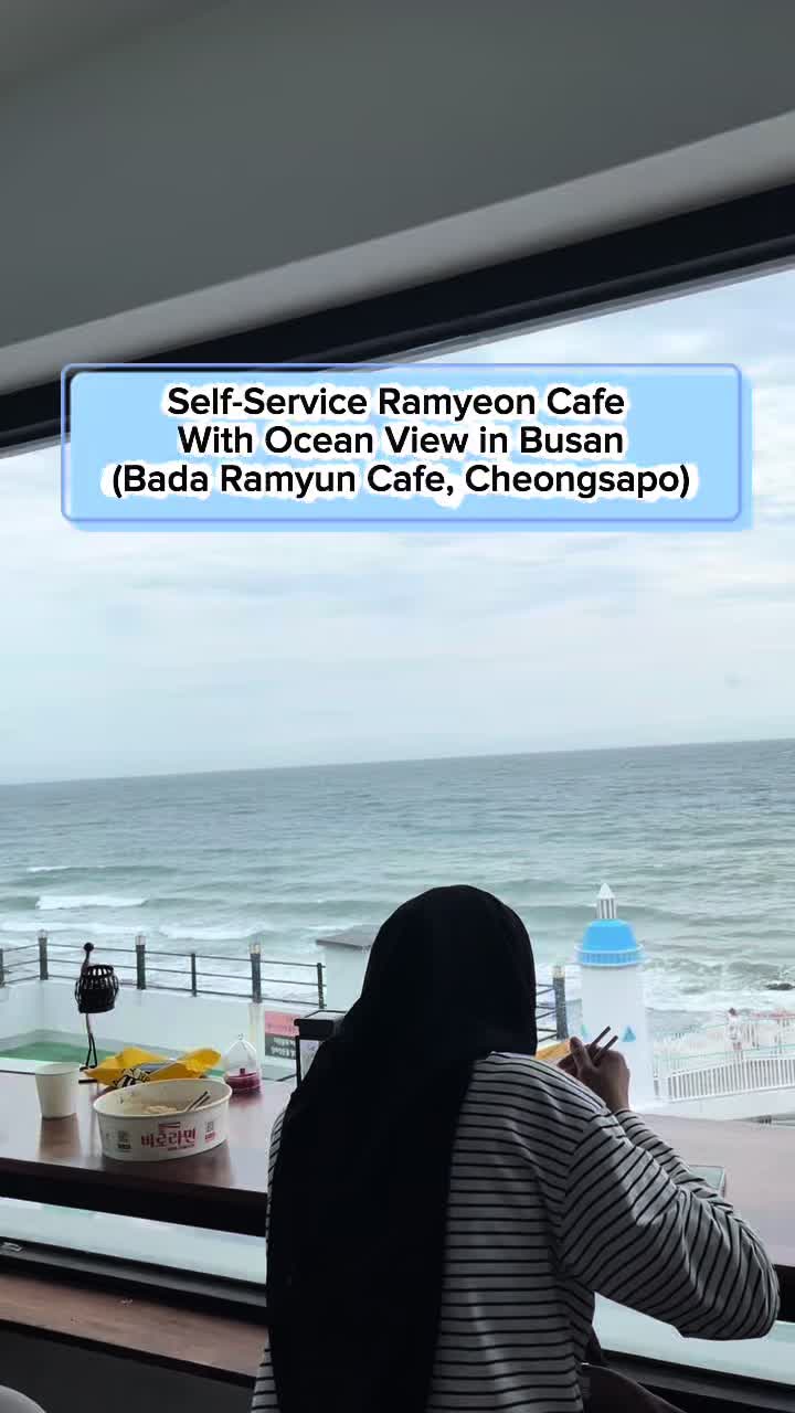 Cheongsapo's Ocean Ramen Cafe
