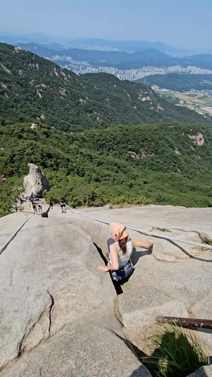 Suraksan and Train Rock