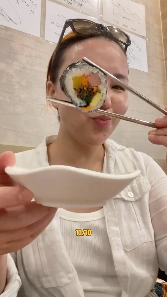 Gangnam Local Restaurant Serves Delicious Food