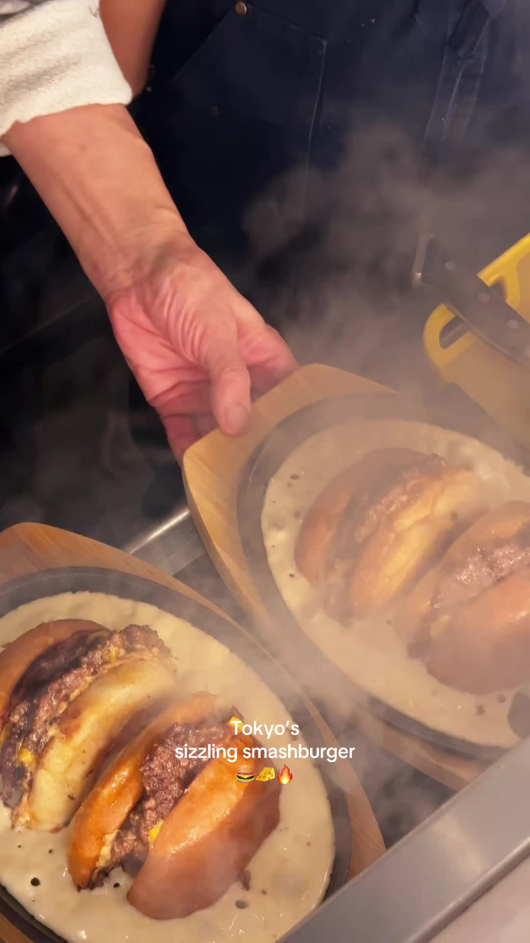 Tokyo's American Diner Andra Serves Sizzling Smashburgers