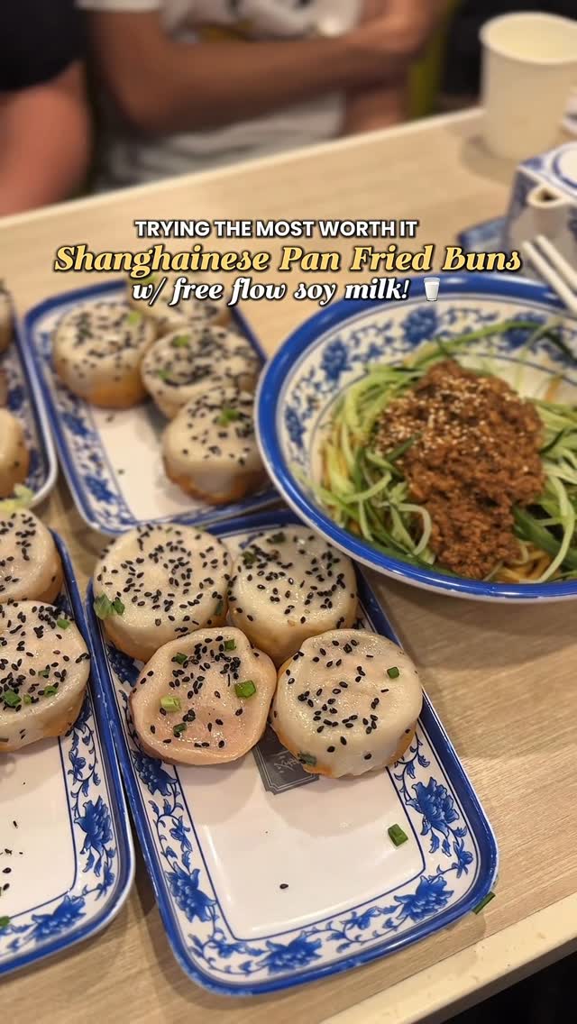 Lau Hing Kee Pan Fried Buns: A Hong Kong Delight