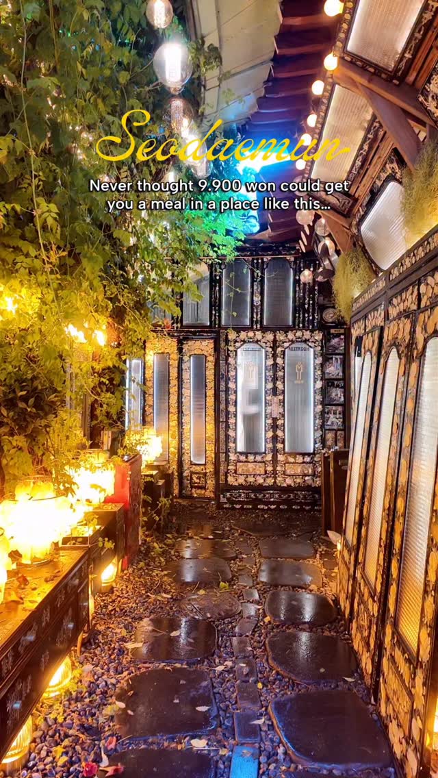 Affordable Hanok Dining Experience in Seoul