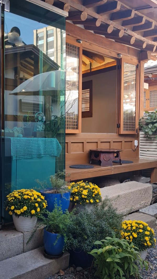 12 Places in Seoul