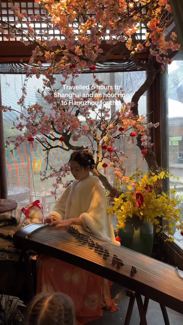 Green Tea Restaurant Offers Unique Hangzhou Dining