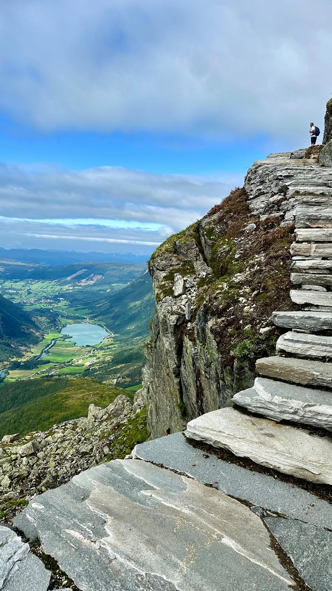 2 Hikes in Norway
