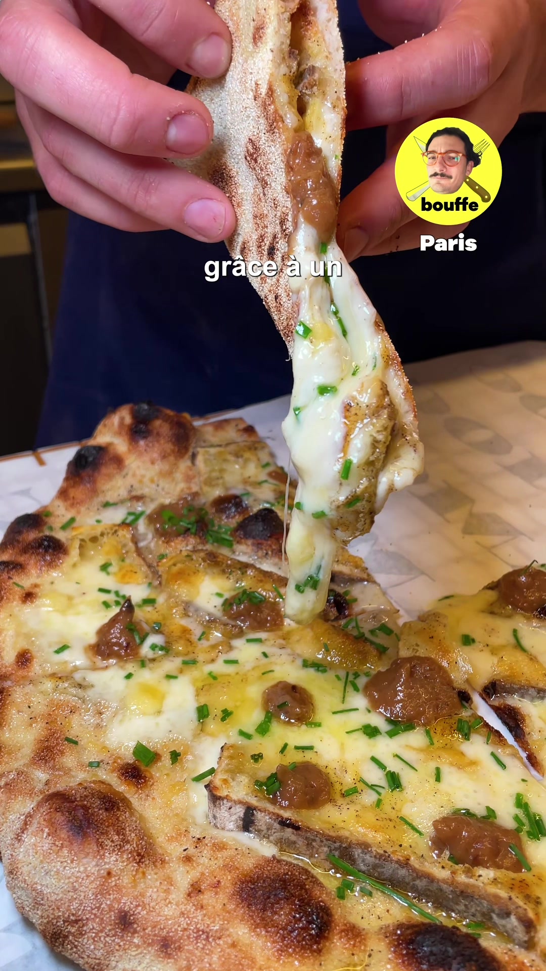 Vafamoc: Parisian Eatery With Panzerotti & Pizza