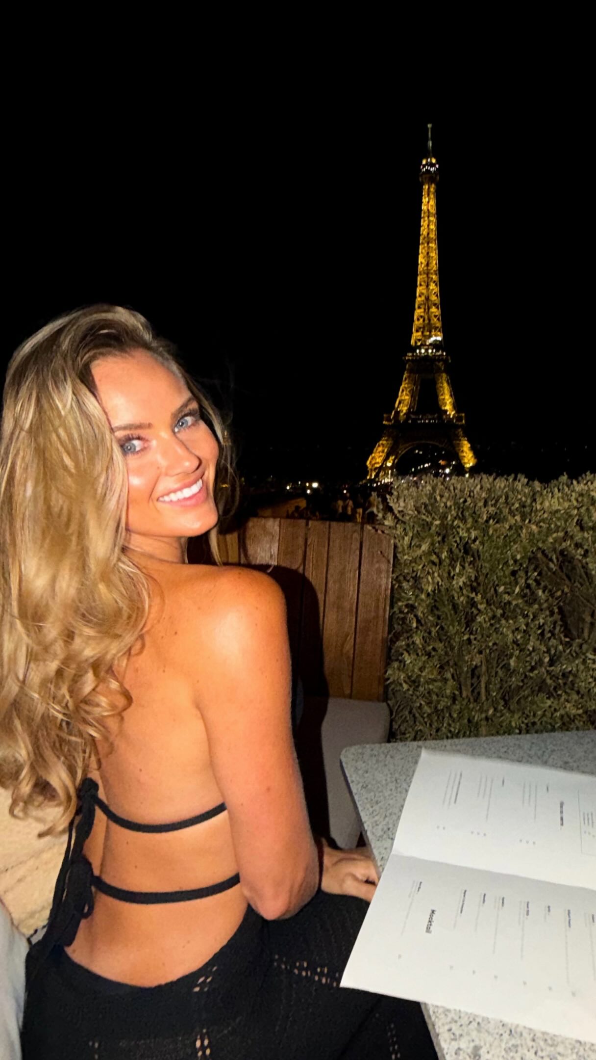 Parisian Cafe With Eiffel Tower Views