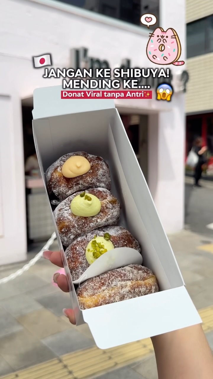 Donut Shop In Nakameguro