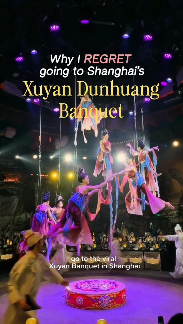 Immersive Dining and Theatrical Spectacle