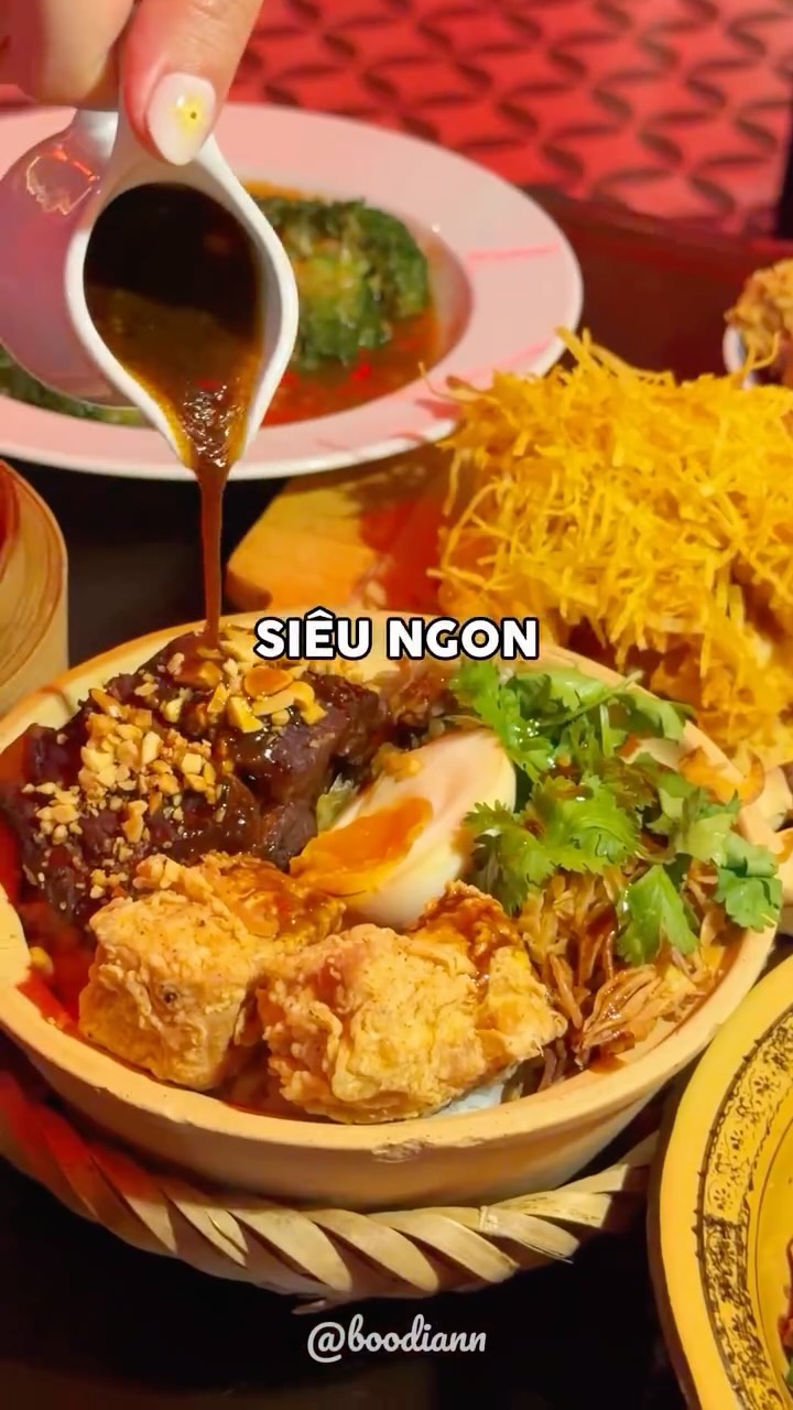 Taiwanese Restaurant Offers Music and Dishes