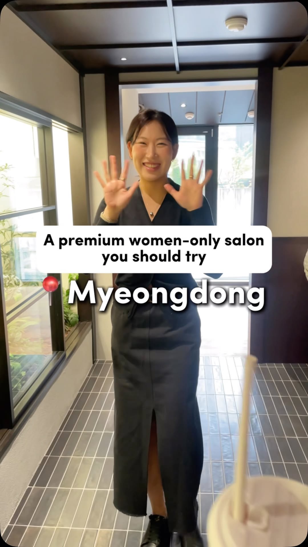 Myeongdong Hair Salon Offers Luxury Head Spa