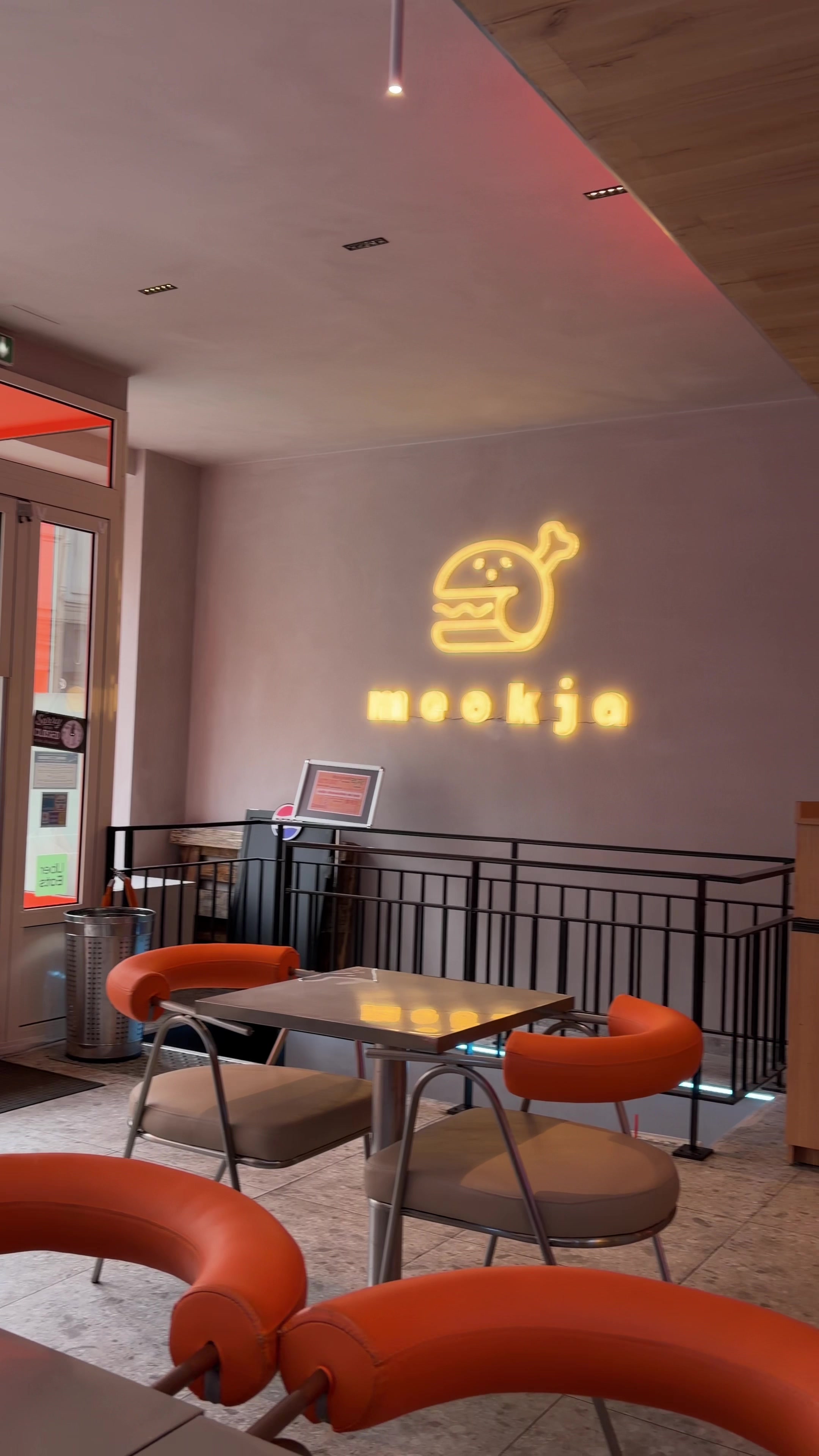 Meokja: Parisian Korean Restaurant Offers Fresh Dishes