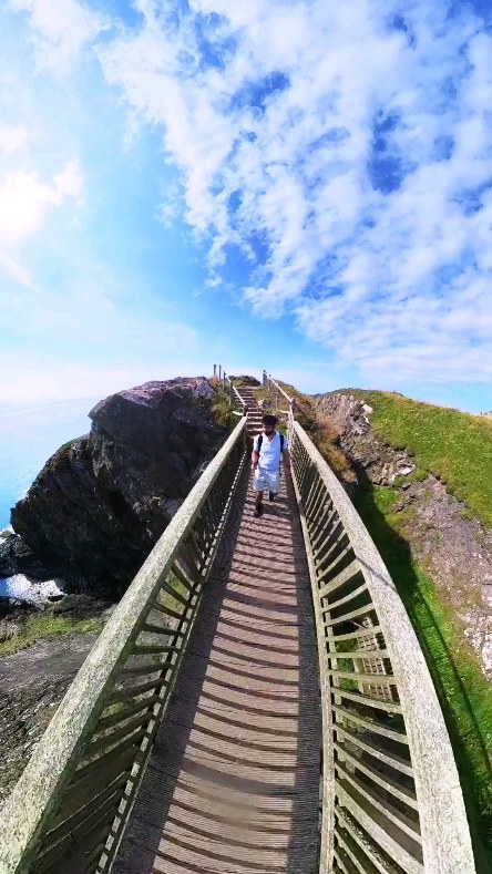 Coastal Cliff Walk to Haunted Dunskey Castle