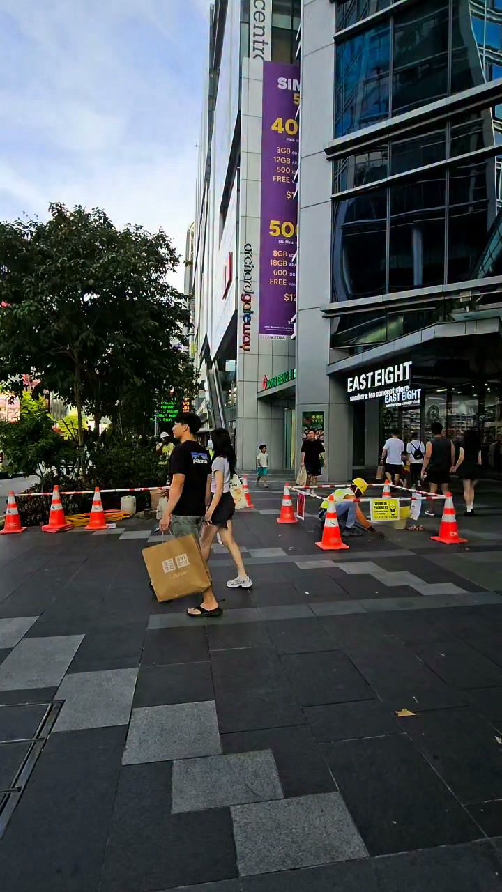 3 Shops in Singapore