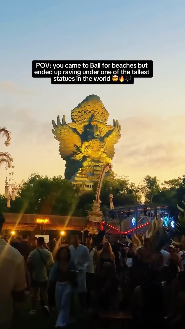 Bali's Giant Statues Host Vibrant Festivals