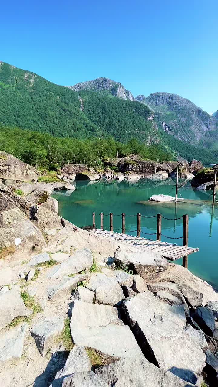 Bondhusvatnet Lakeside Views